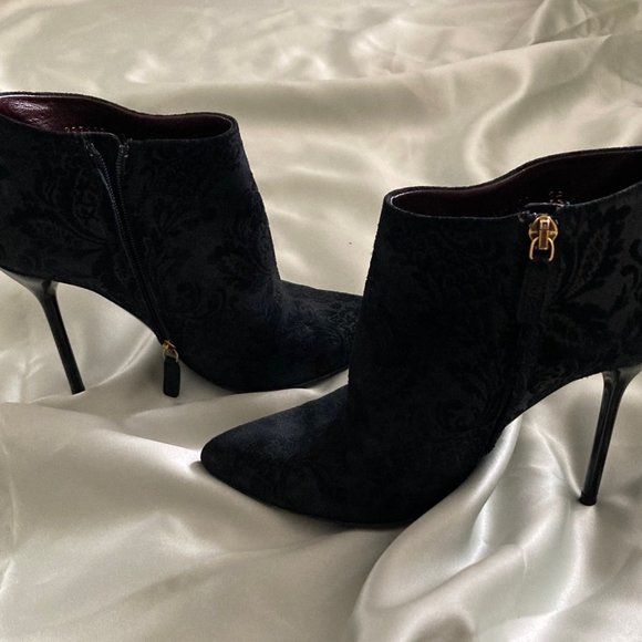 🌟HOST PICK🌟 Gucci Noah Brocade Black Leather Suede Ankle Boots Booties Size 36 - Picture 2 of 16